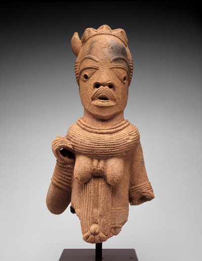 رأس وجذع لشخصية ، منطقة جوس بلاتو ، نيجيريا ، 500 قبل الميلاد - 200 ميلادي (آنية فخارية) بواسطة ثقافة نوك